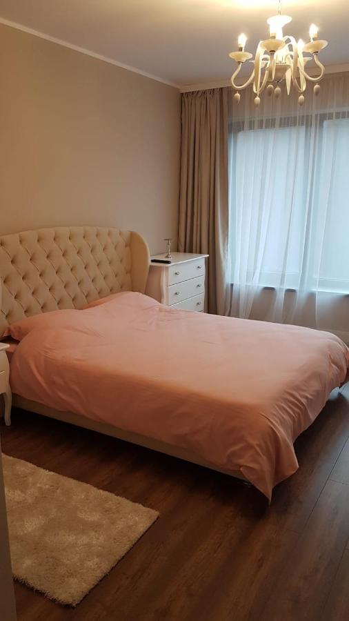 Apartmentsbnb828 Brasov Bagian luar foto