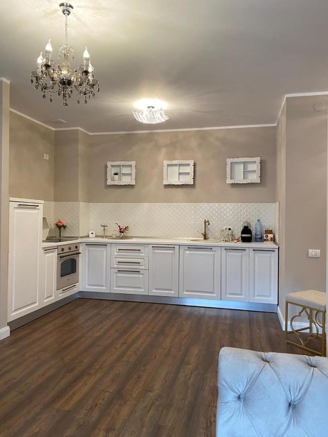 Apartmentsbnb828 Brasov Bagian luar foto
