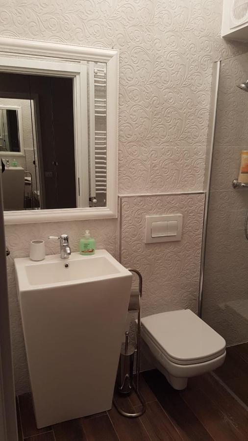 Apartmentsbnb828 Brasov Bagian luar foto