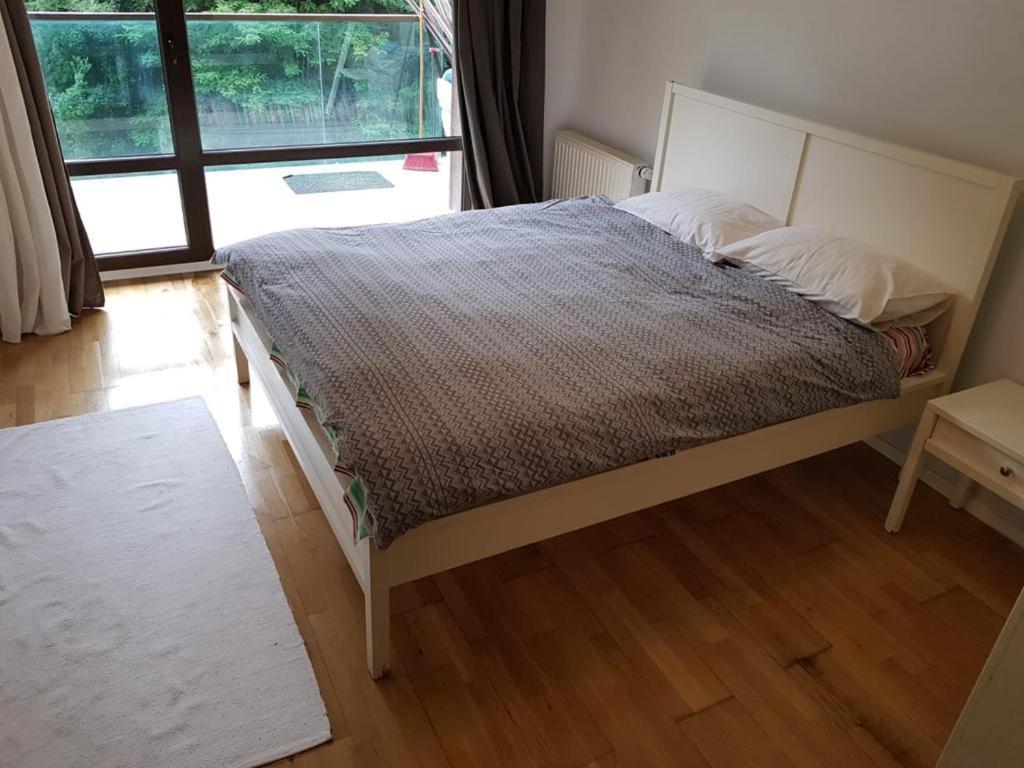 Apartmentsbnb828 Brasov Bagian luar foto